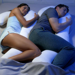 ALMOHADA CONTOUR SWAN PILLOW